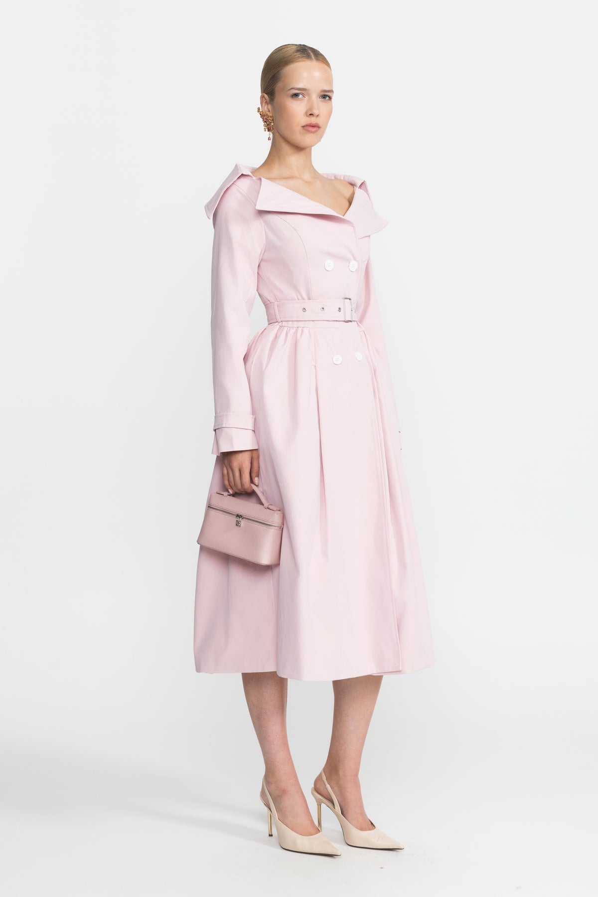 Robe trench ceinturée à col épaules dénudées - rose 