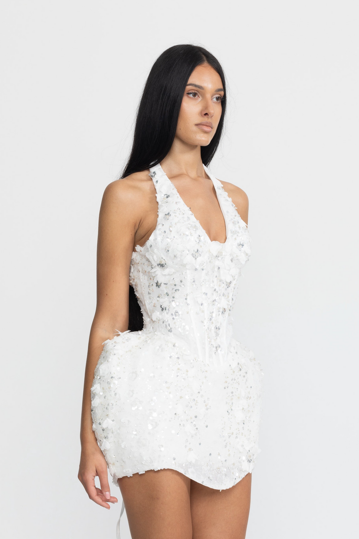 Robe mini boule corset dos-nu fleur en sequins - blanc 