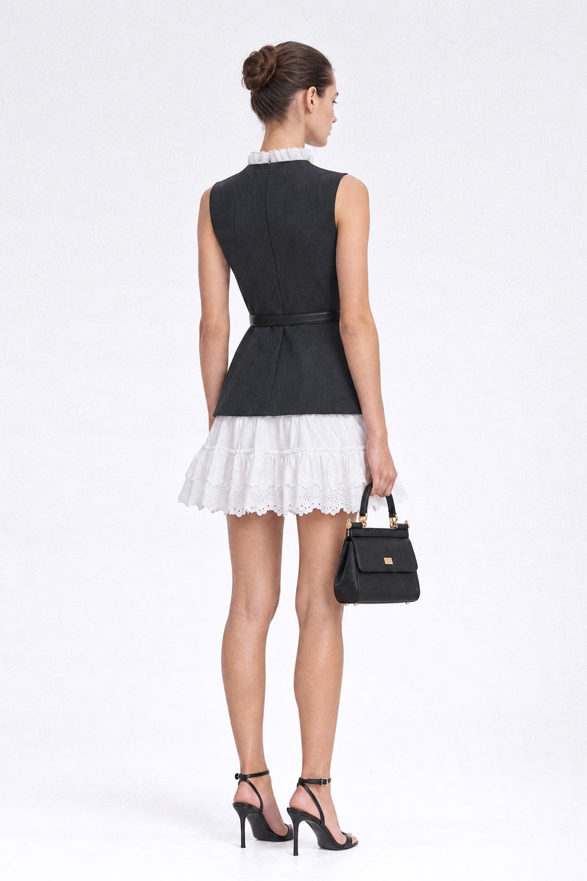 Robe mini style gilet avec jupe à œillets - Charcoal 
