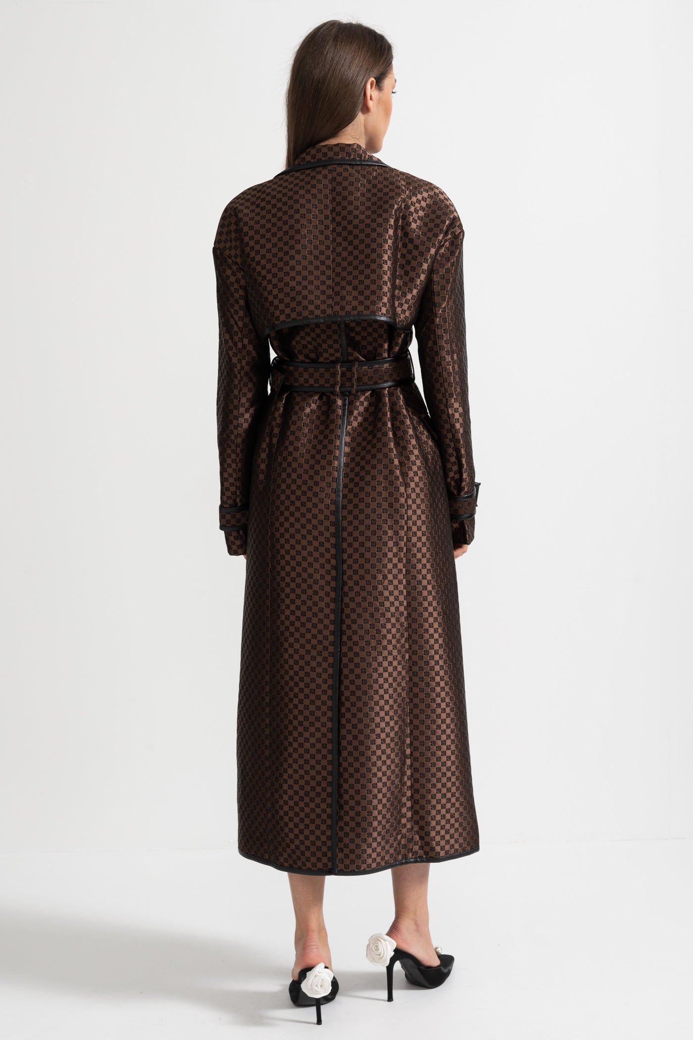 Trench-coat en jacquard avec ceinture taille à boucle dorée - Marron 