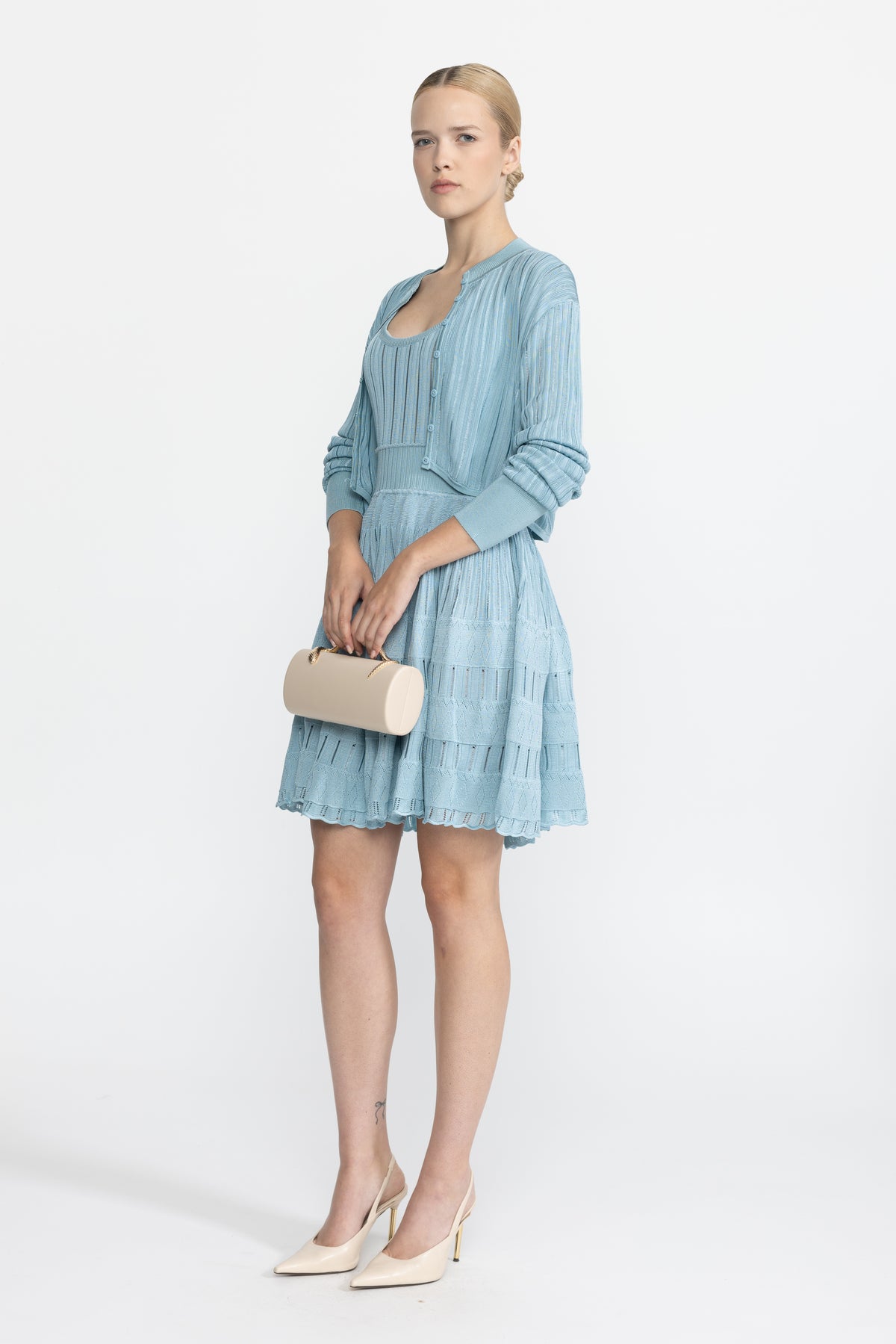 Ensemble cardigan cropped en maille pointelle côtelée et robe patineuse - bleu clair 