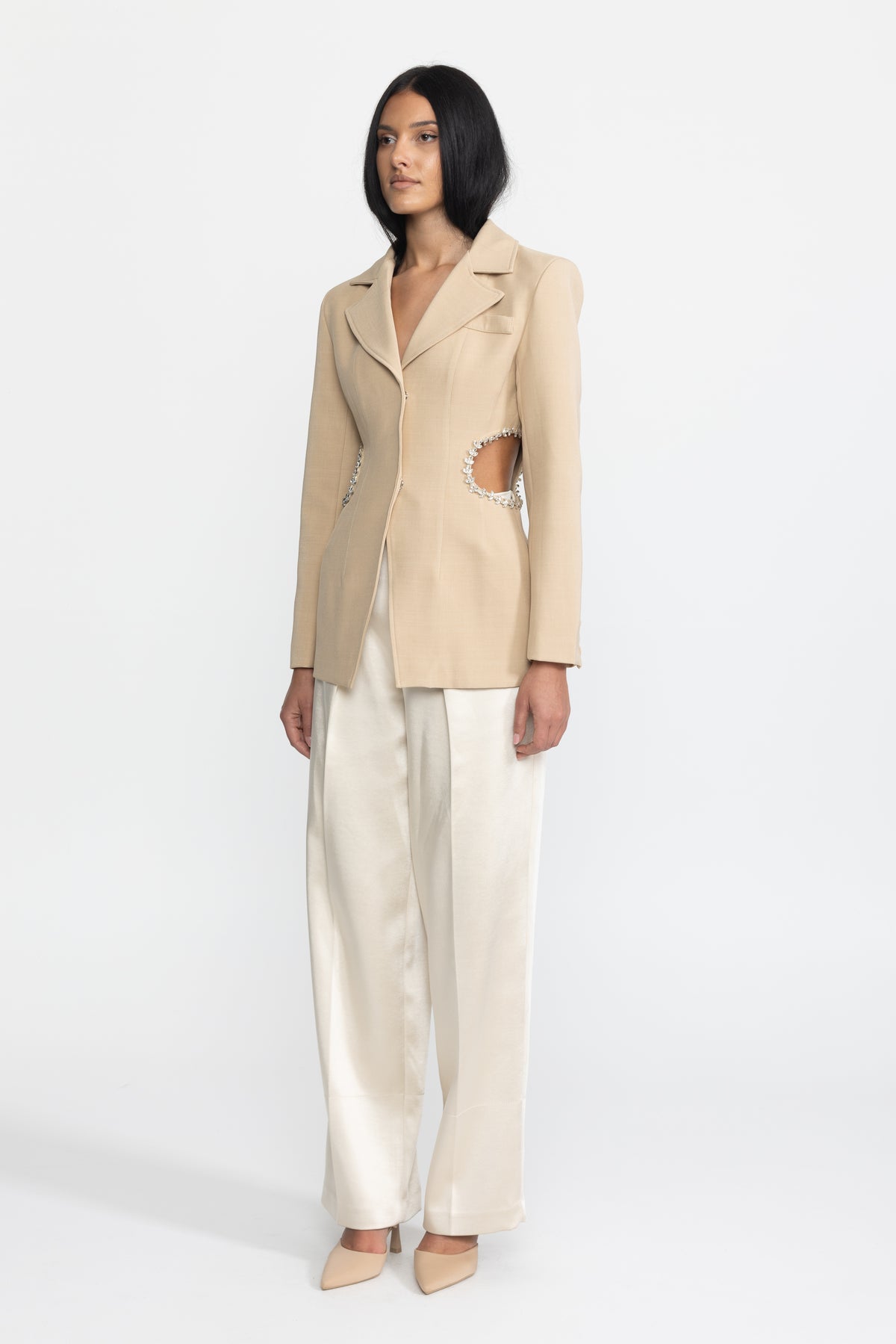 Blazer tailleur à taille ajourée et finitions cristal - Beige 