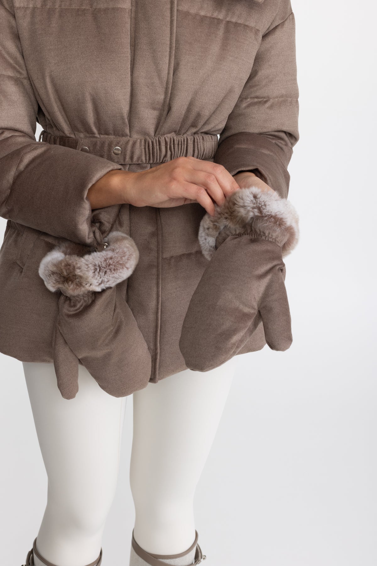 Doudoune en coton-soie à col en fourrure de lapin Rex - Taupe 