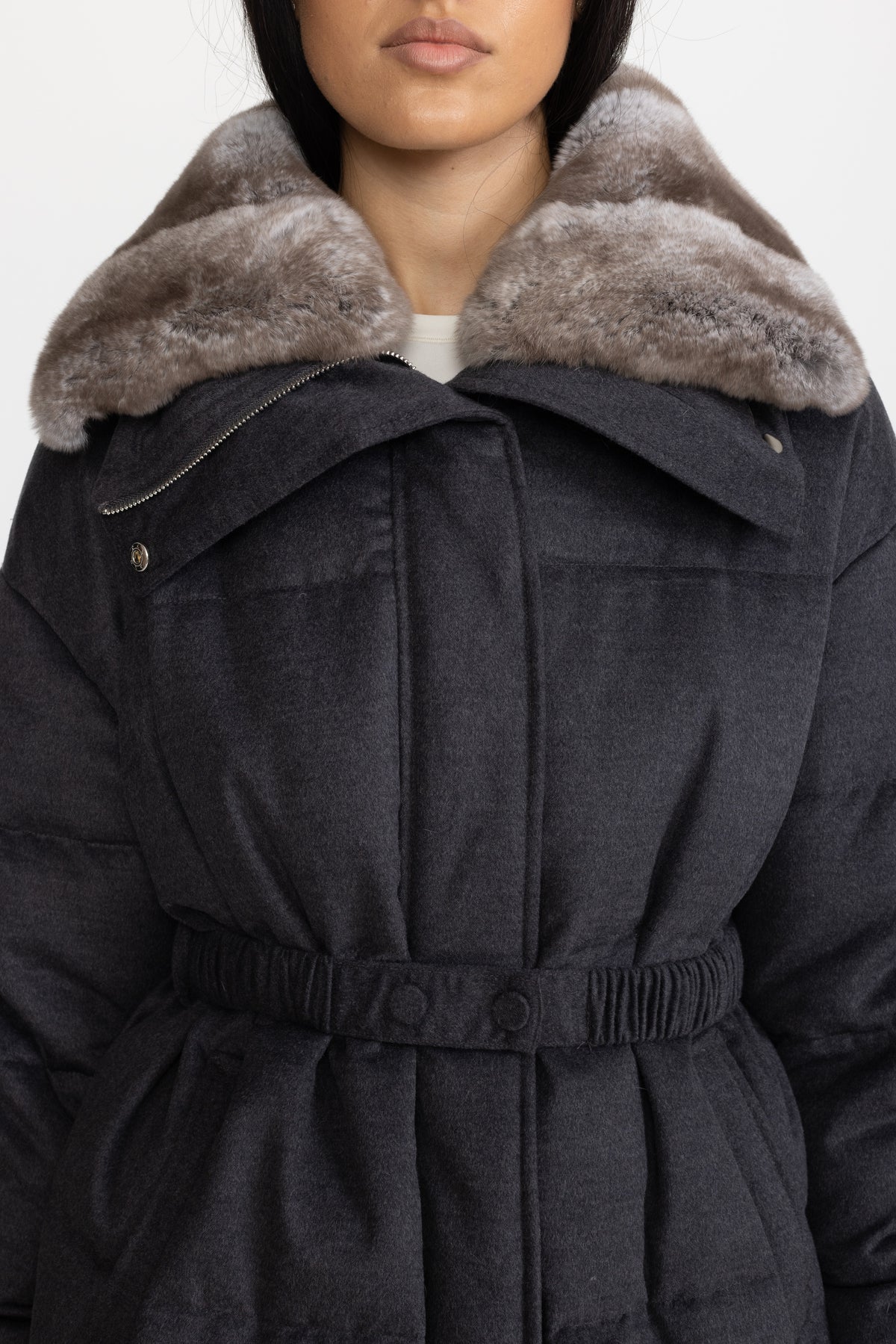 Doudoune en coton-soie avec col en fourrure de lapin Rex - Anthracite 