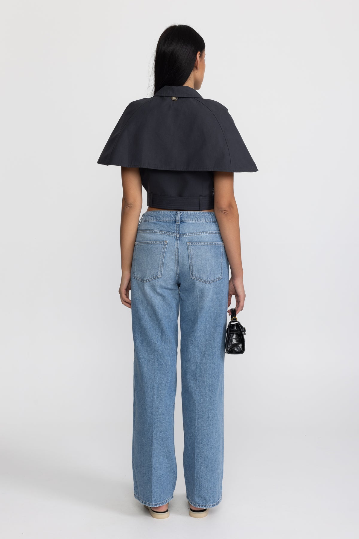 Cape-top trench cropped avec ceinture - bleu marine 