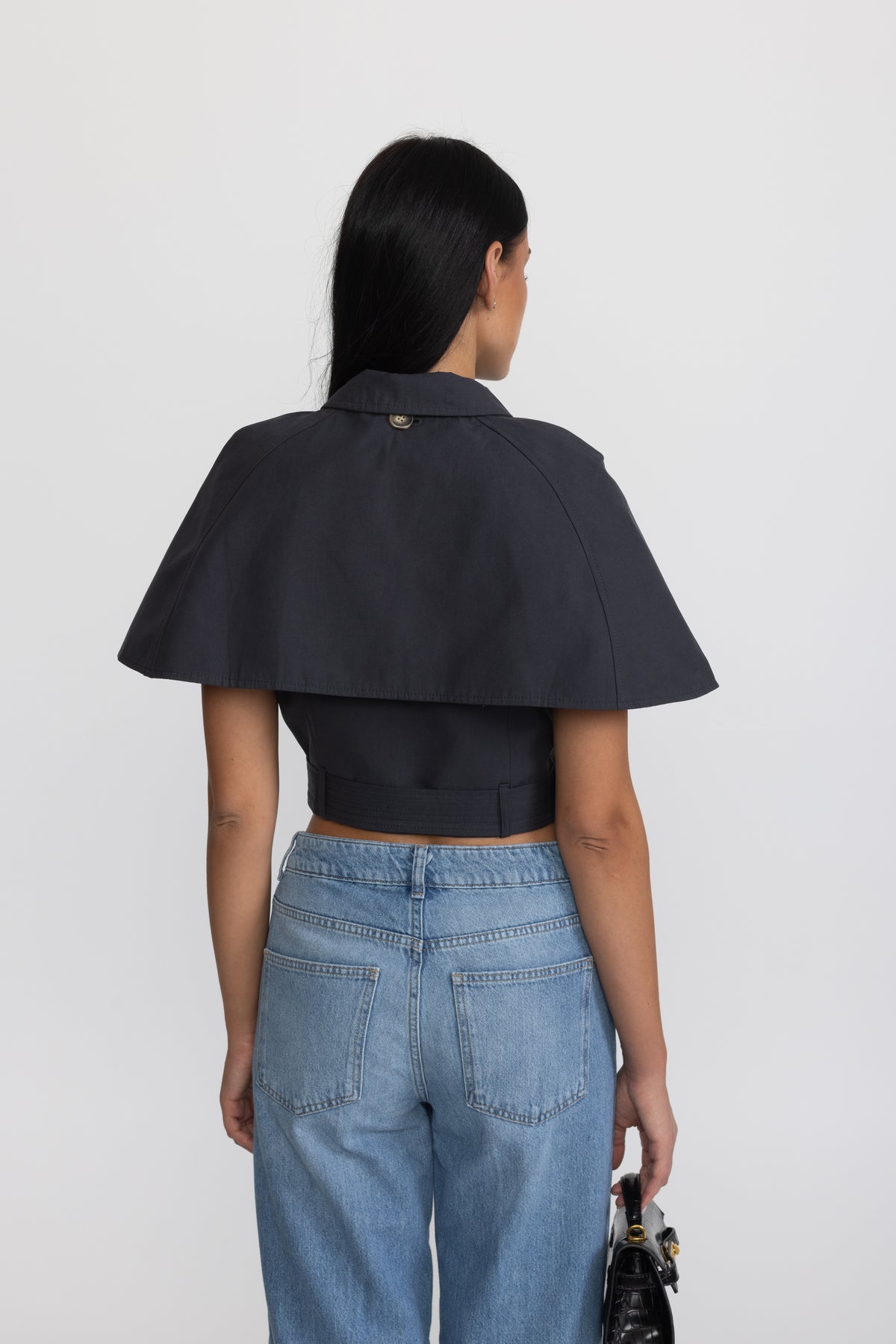 Cape-top trench cropped avec ceinture - bleu marine 