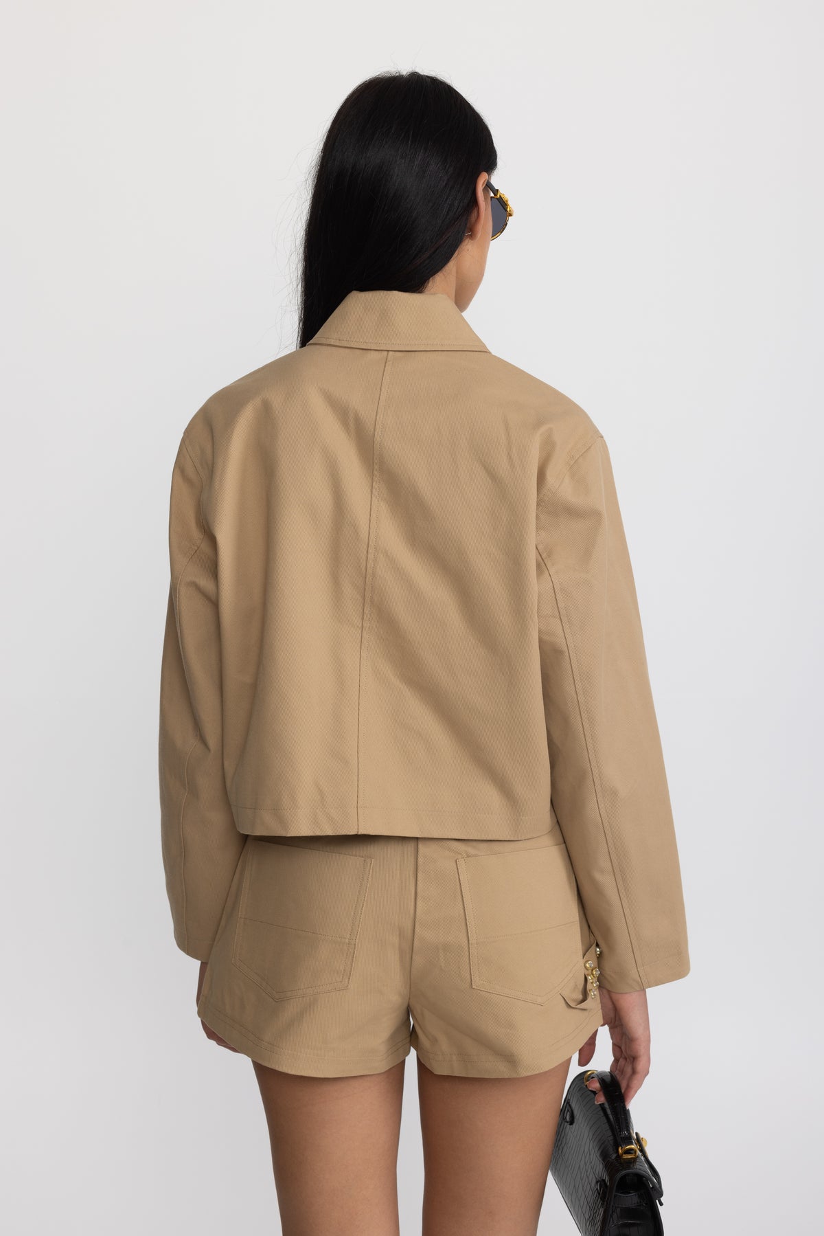 Short en twill taille haute à empiècements cloutés - Kaki 