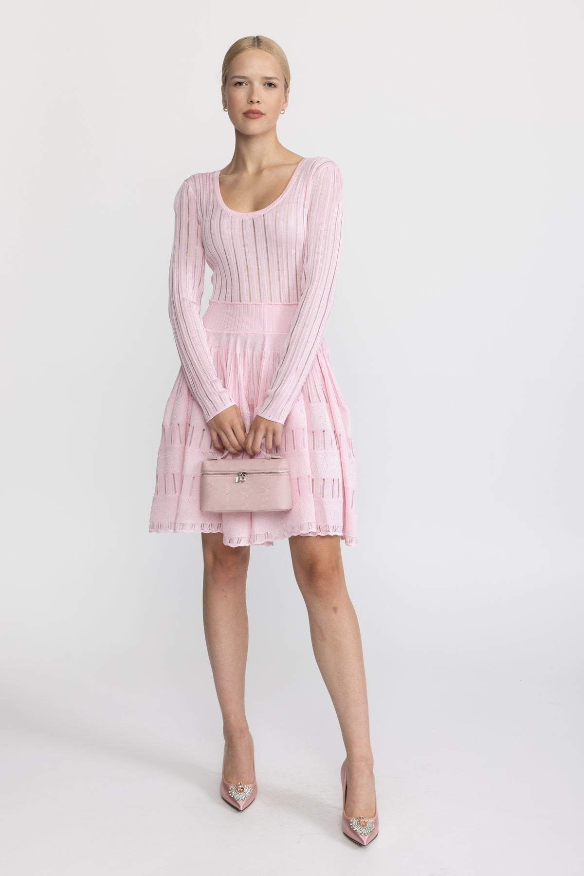 Robe patineuse mini à encolure dégagée en maille ladder - rose 
