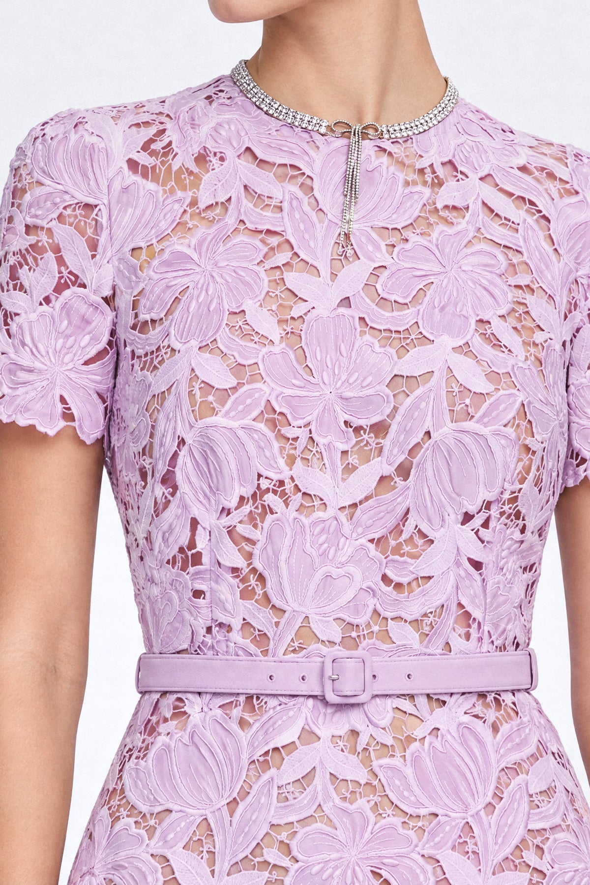 Robe midi en dentelle guipure florale - Lilas 