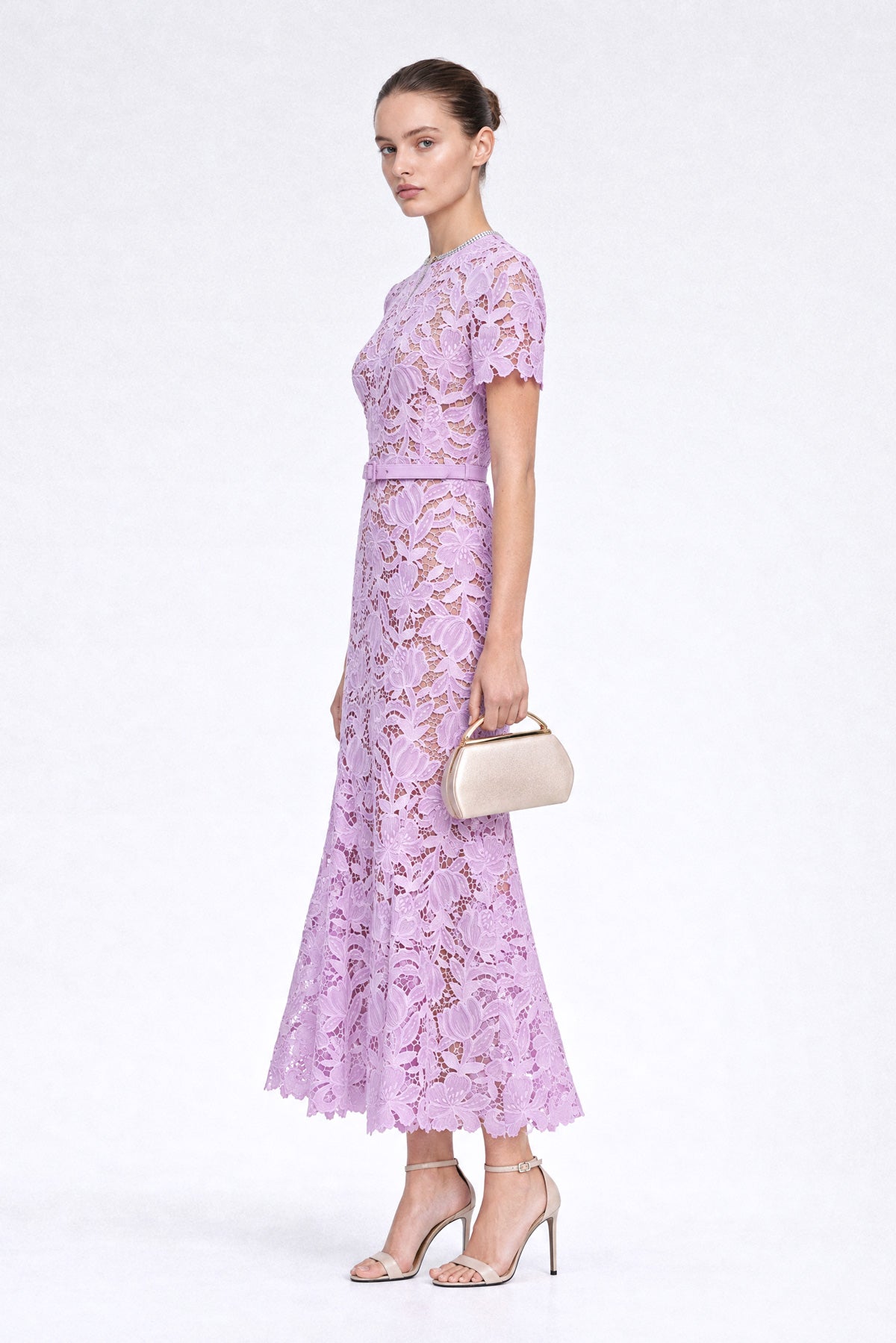 Robe midi en dentelle guipure florale - Lilas 