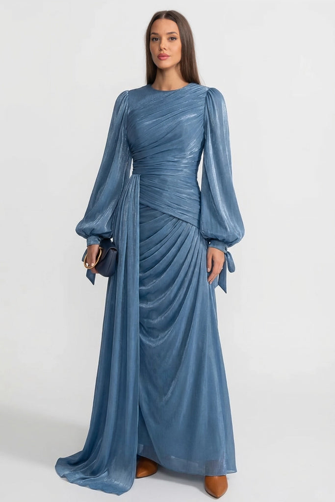 Robe longue drapée à manches longues avec taille froncée – baby blue 