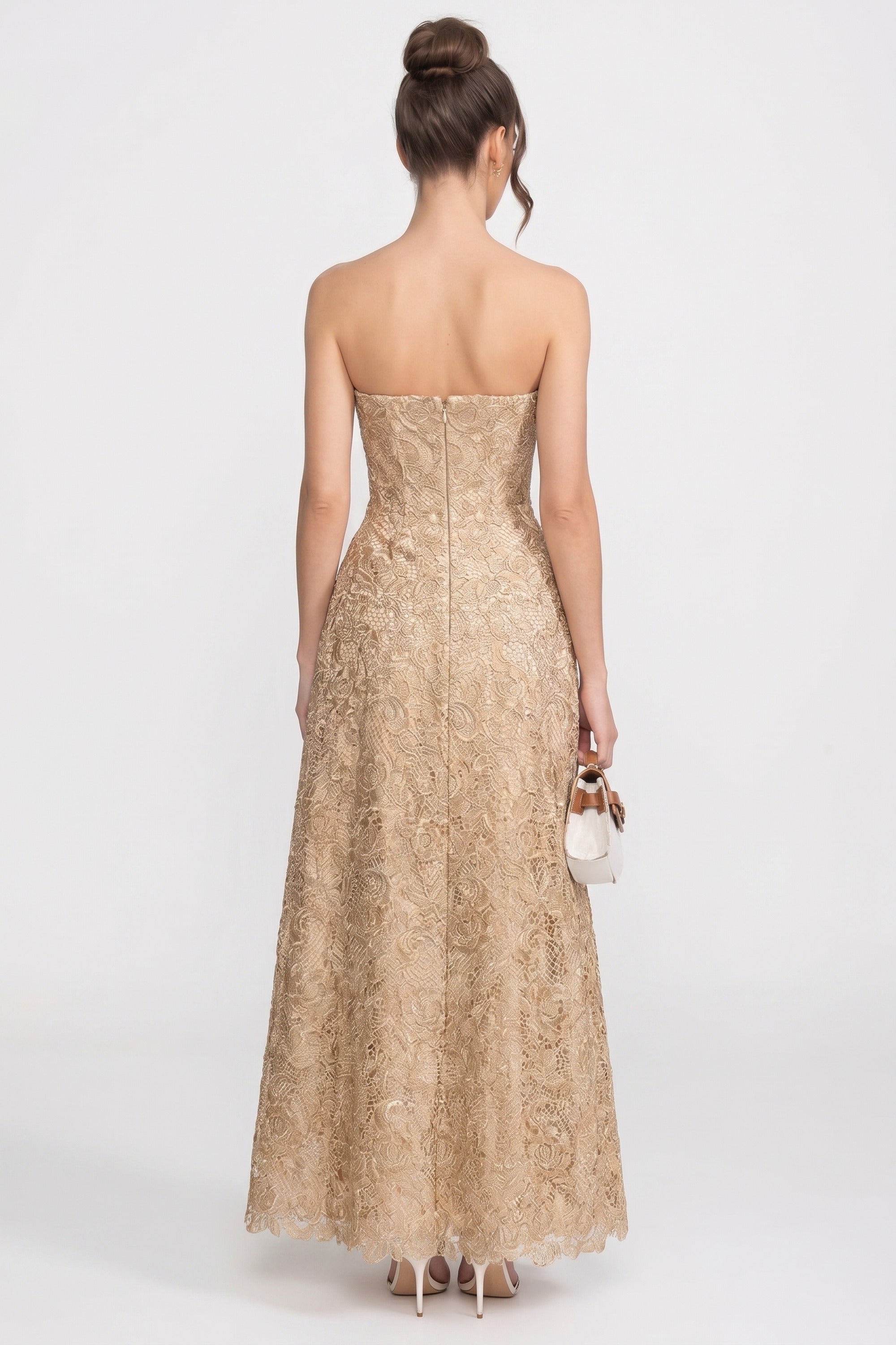 Robe de bal en dentelle florale sans bretelles avec jupe ample en A - Or 