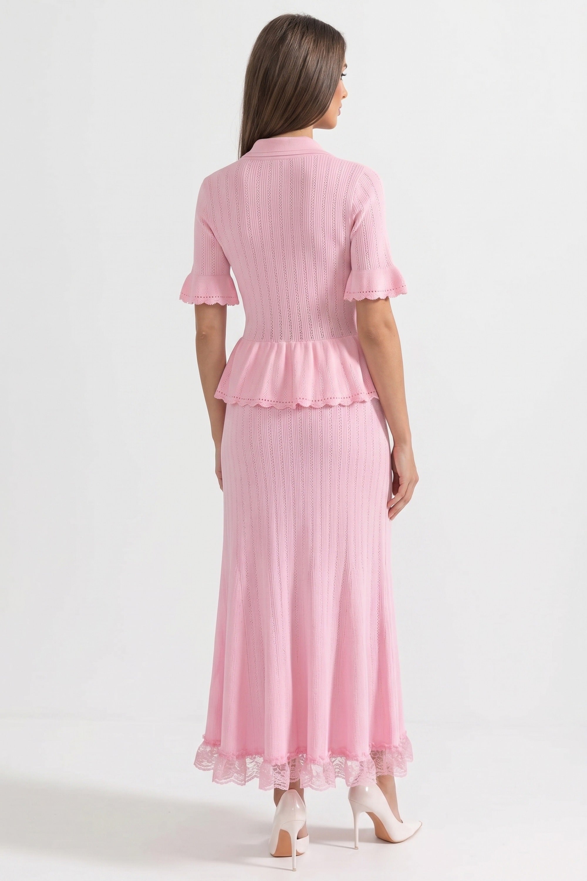 Robe maxi en maille à col Claudine et basque, avec ourlet en dentelle - Rose 