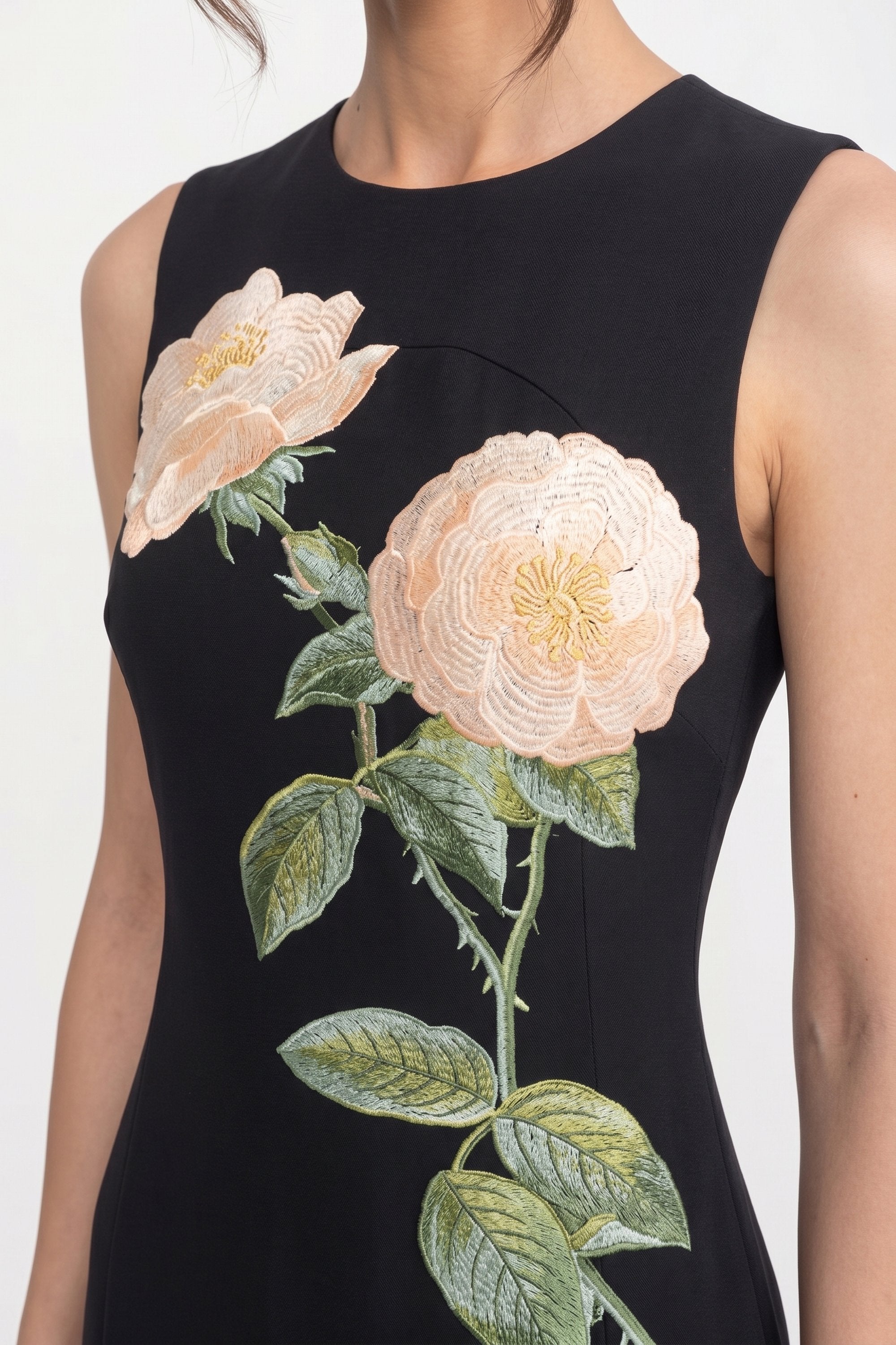 Robe midi sans manches avec appliqué floral 3D et jupe ample - Noir 