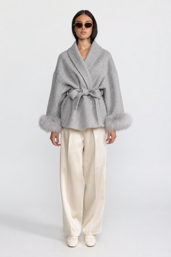 Veste portefeuille en laine mélangée avec poignets en renard - gris 