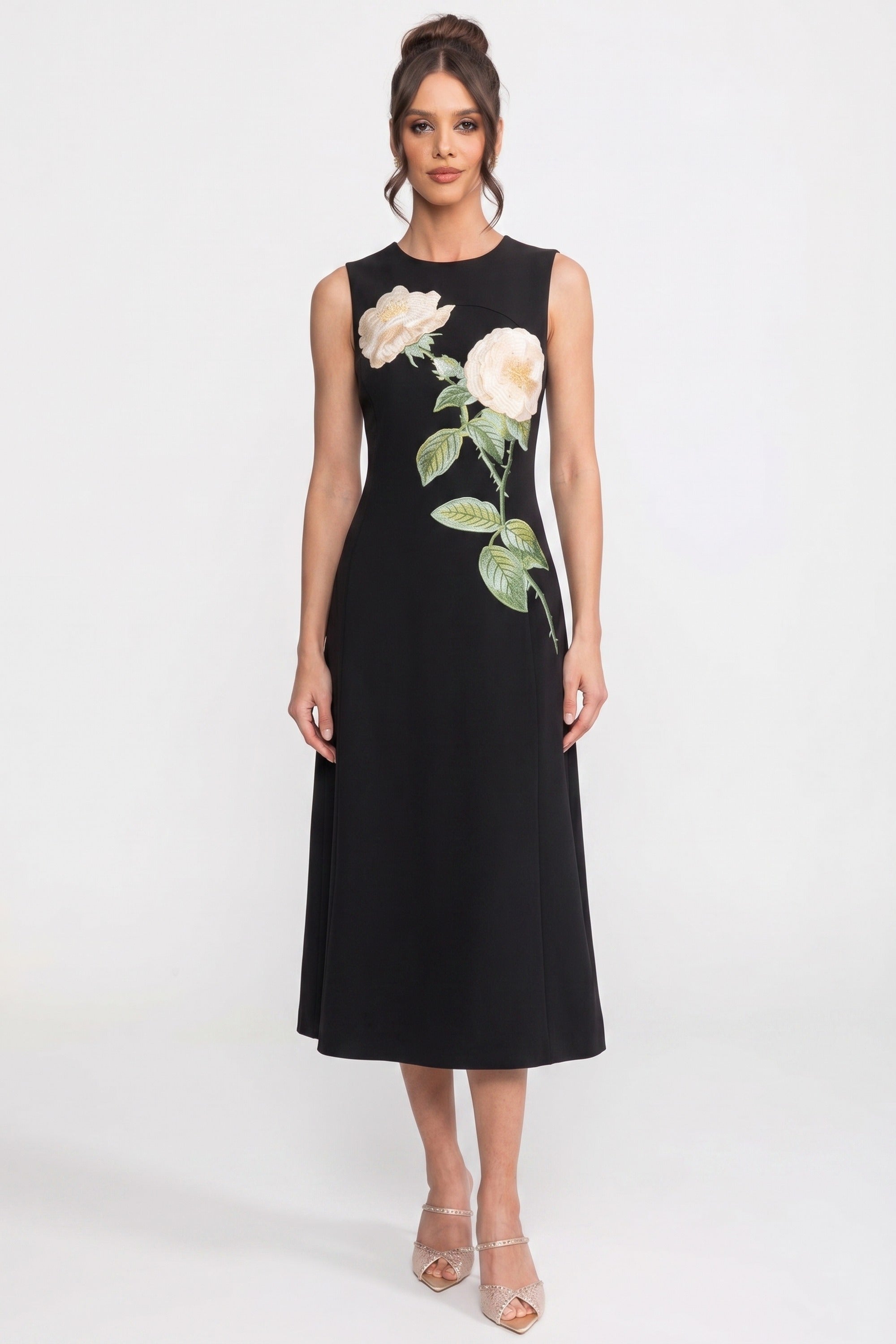 Robe midi sans manches avec appliqué floral 3D et jupe ample - Noir 