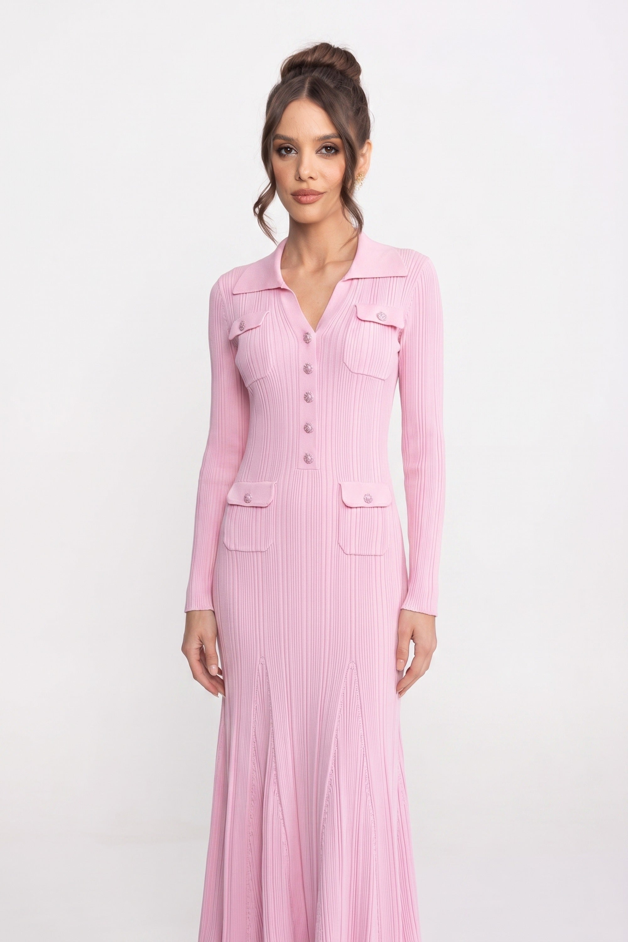 Robe maxi en maille à manches longues avec fermeture boutonnée sur le devant et poches plaquées - Rose 
