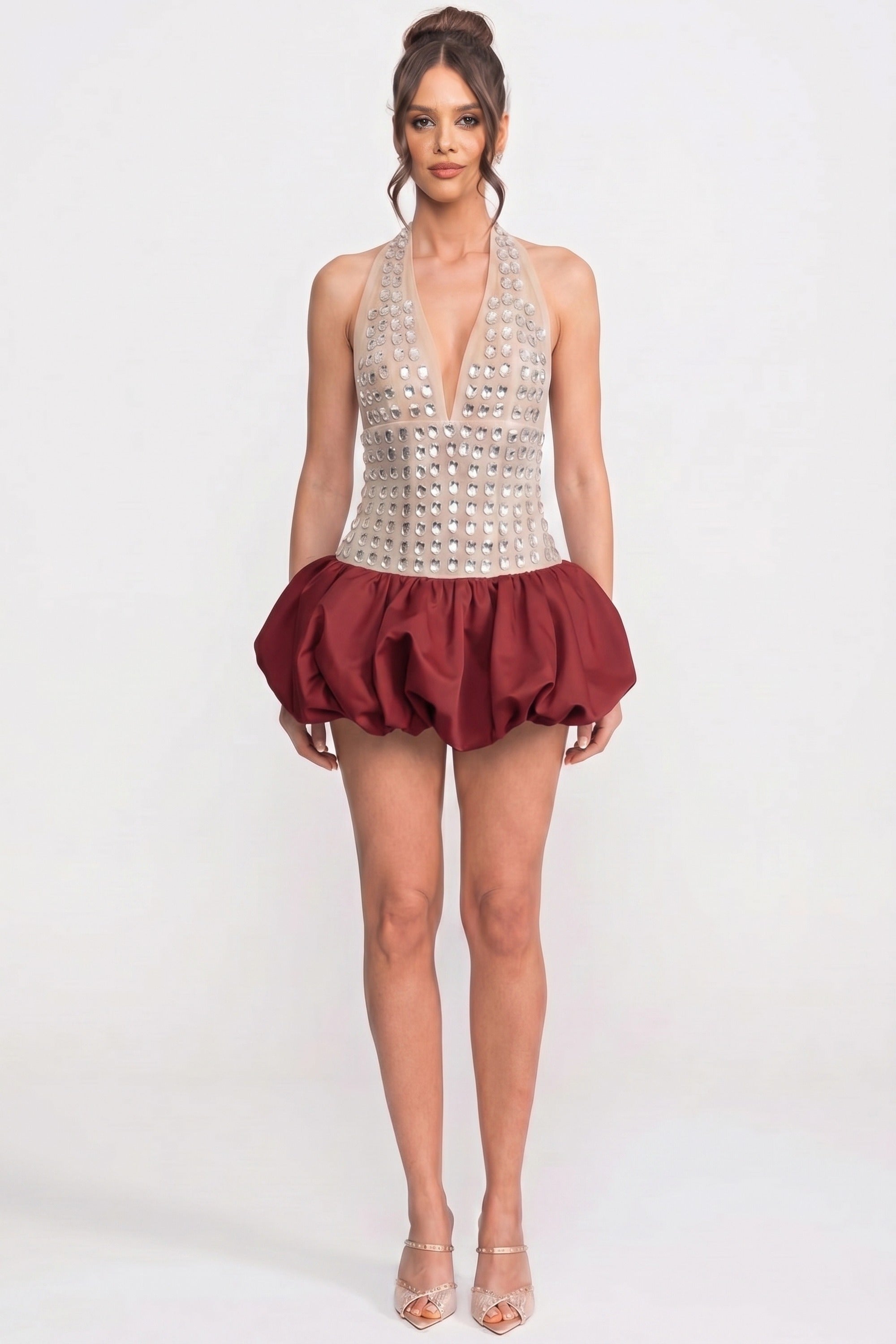 Robe courte à licou ornée de cristaux avec jupe boule - Rouge 