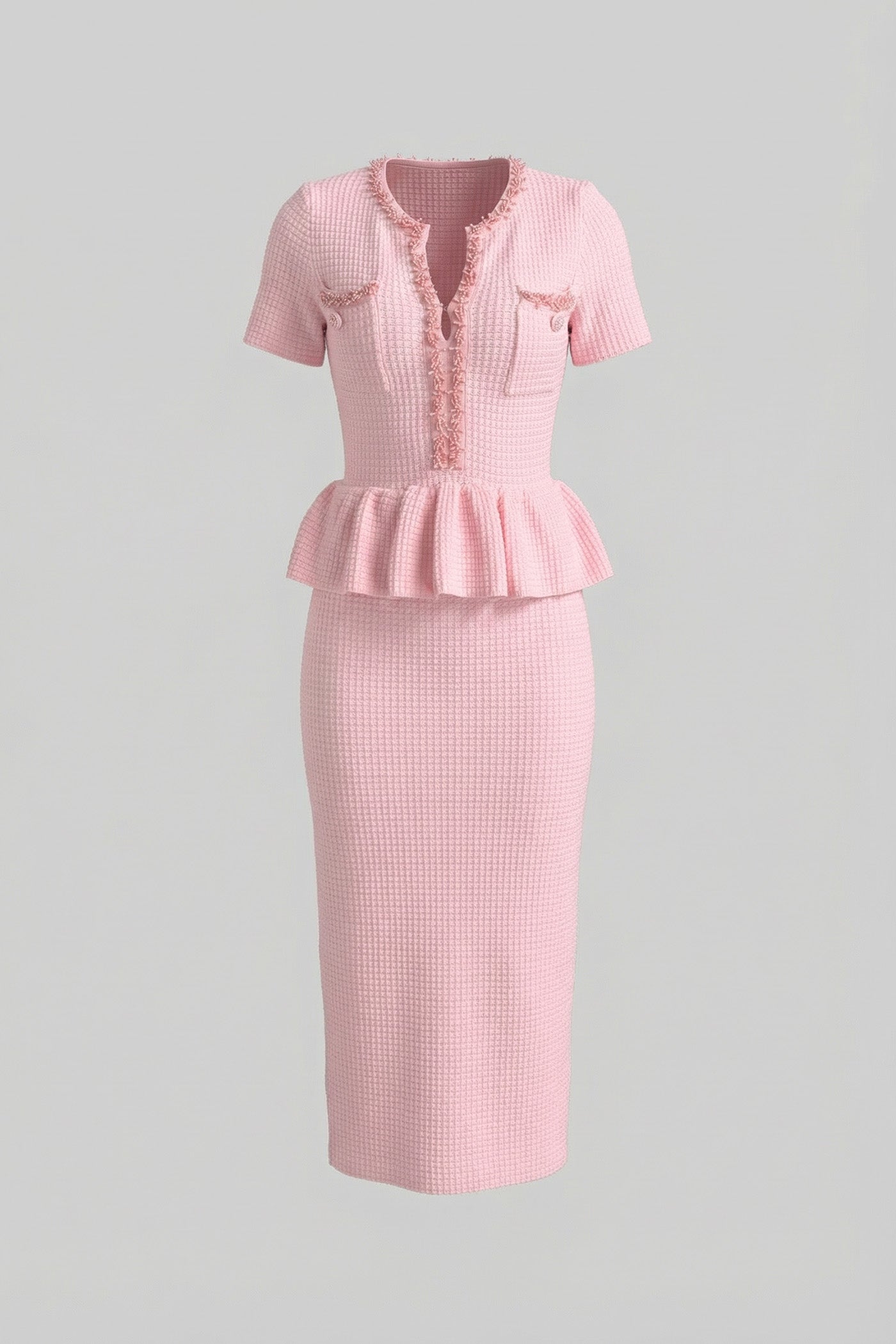 Robe Midi en Maille Texturée avec Détail Taille Peplum – Baby Pink 