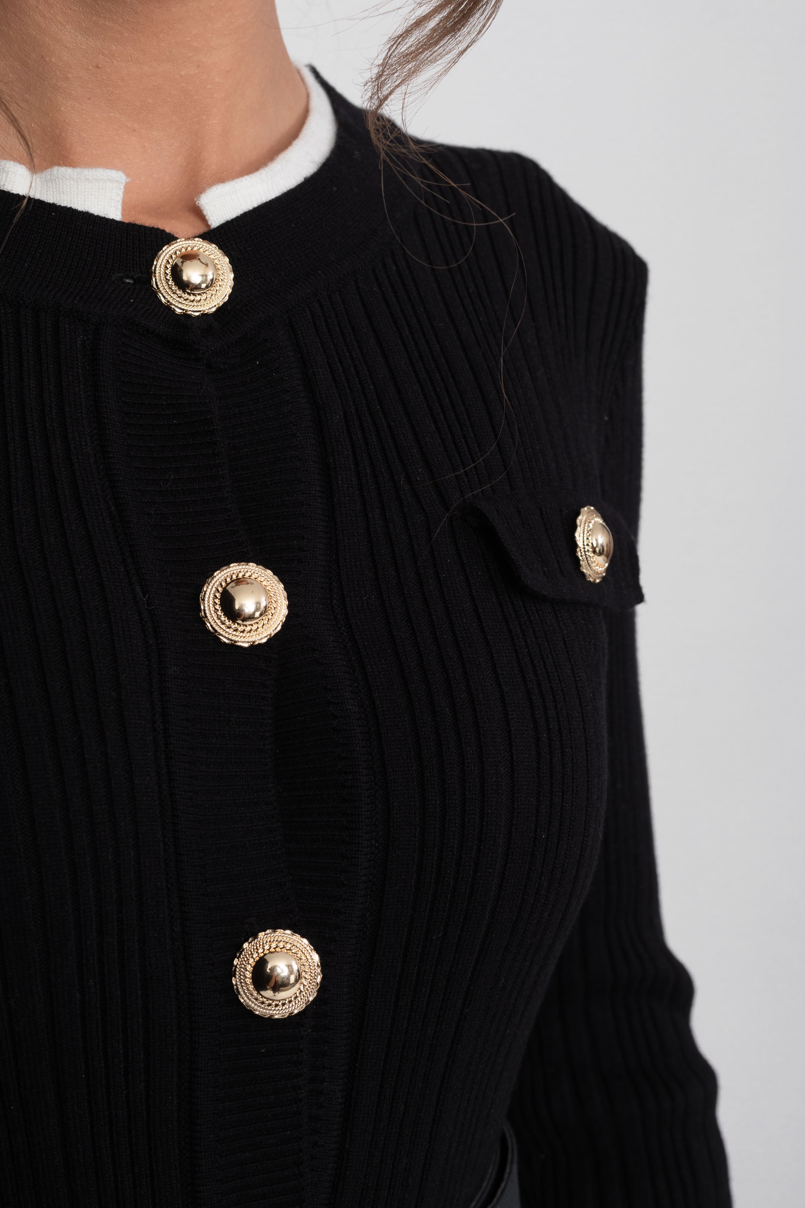 Robe midi en maille côtelée avec poignets et col blancs - Noir 