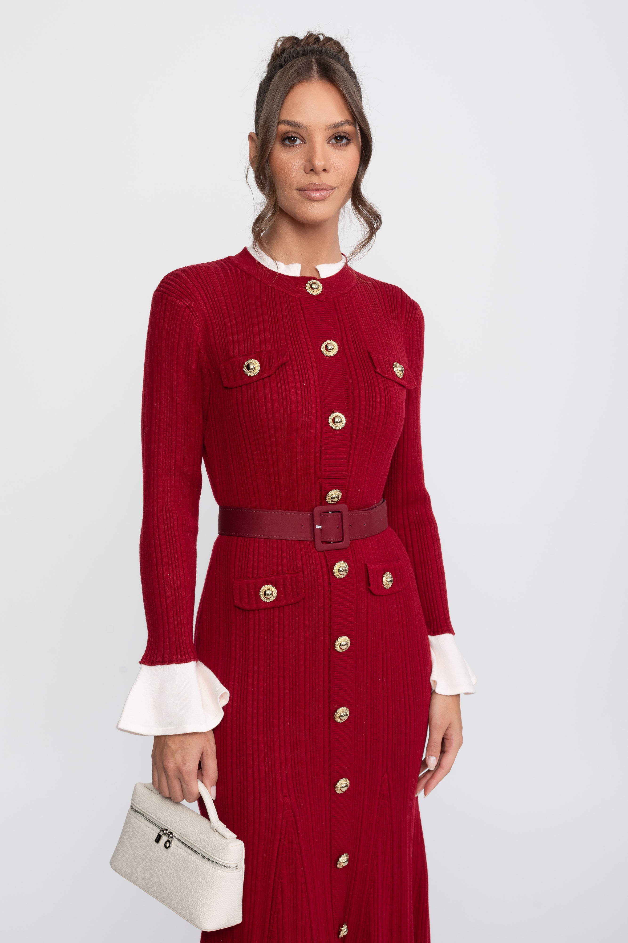 Robe midi en maille côtelée ceinturée avec poignets et col blancs - Burgundy 