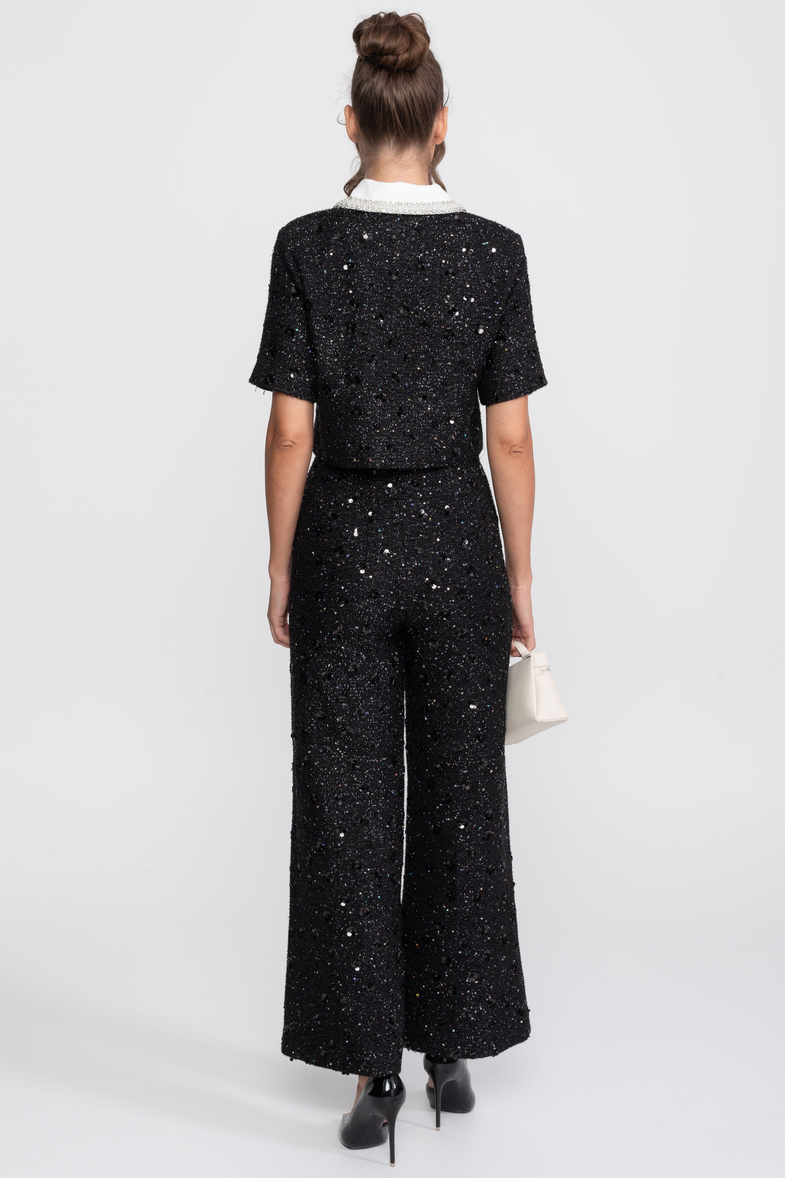 Veste courte en tweed à manches courtes avec col contrasté et détail de sequins - Noir 