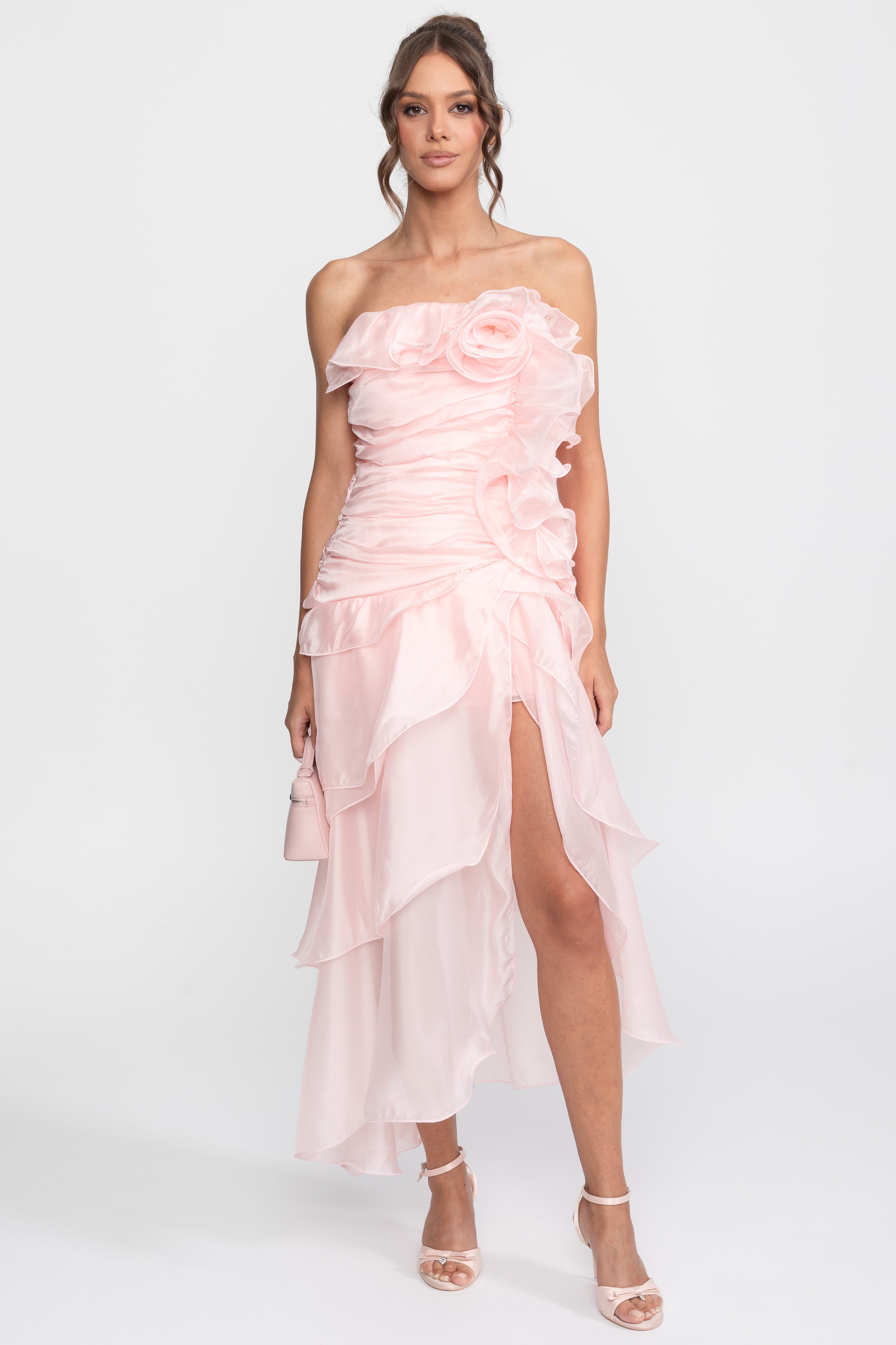 Robe à volants de pétales sans bretelles avec ornements floraux 3D - Rose 