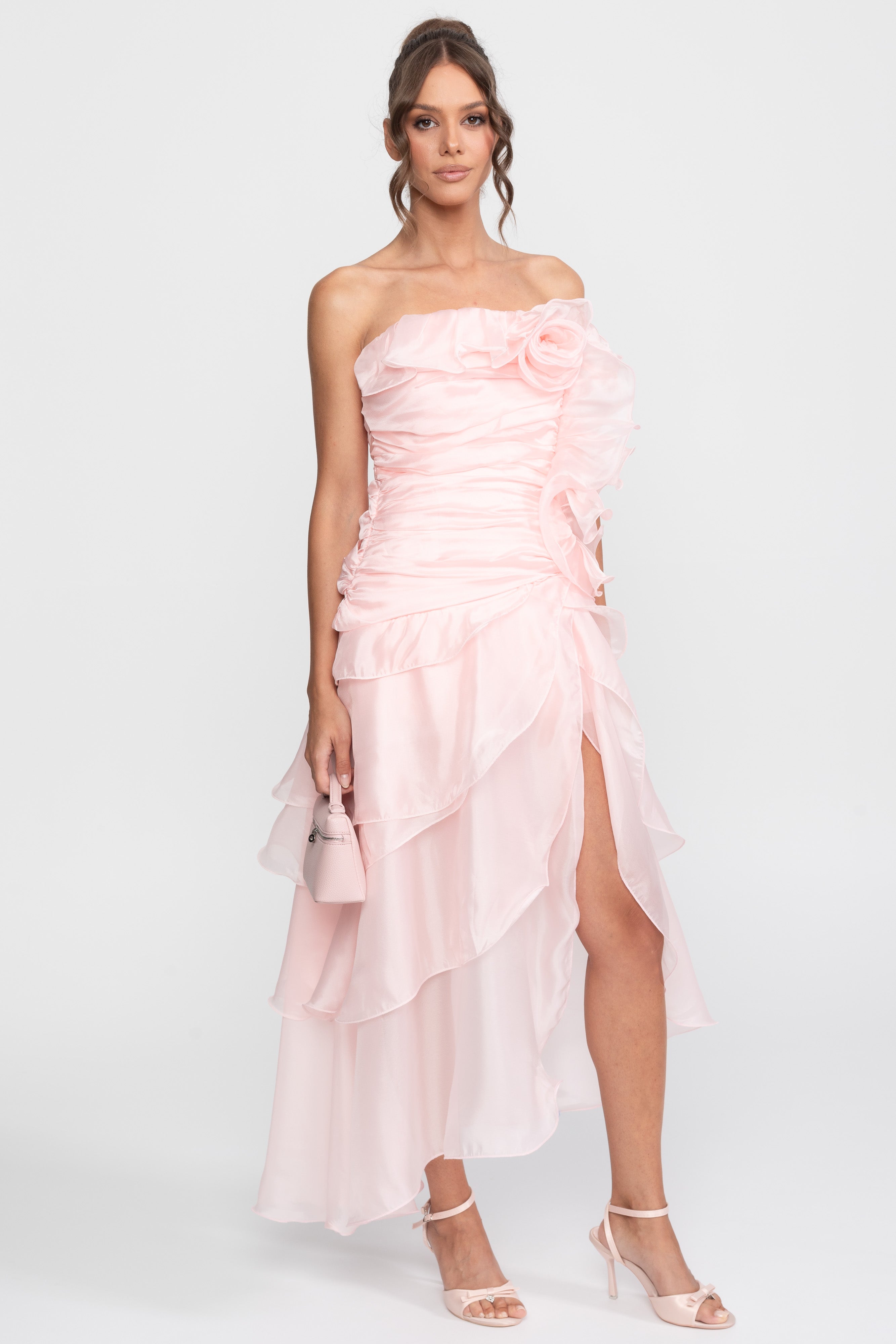 Robe à volants de pétales sans bretelles avec ornements floraux 3D - Rose 