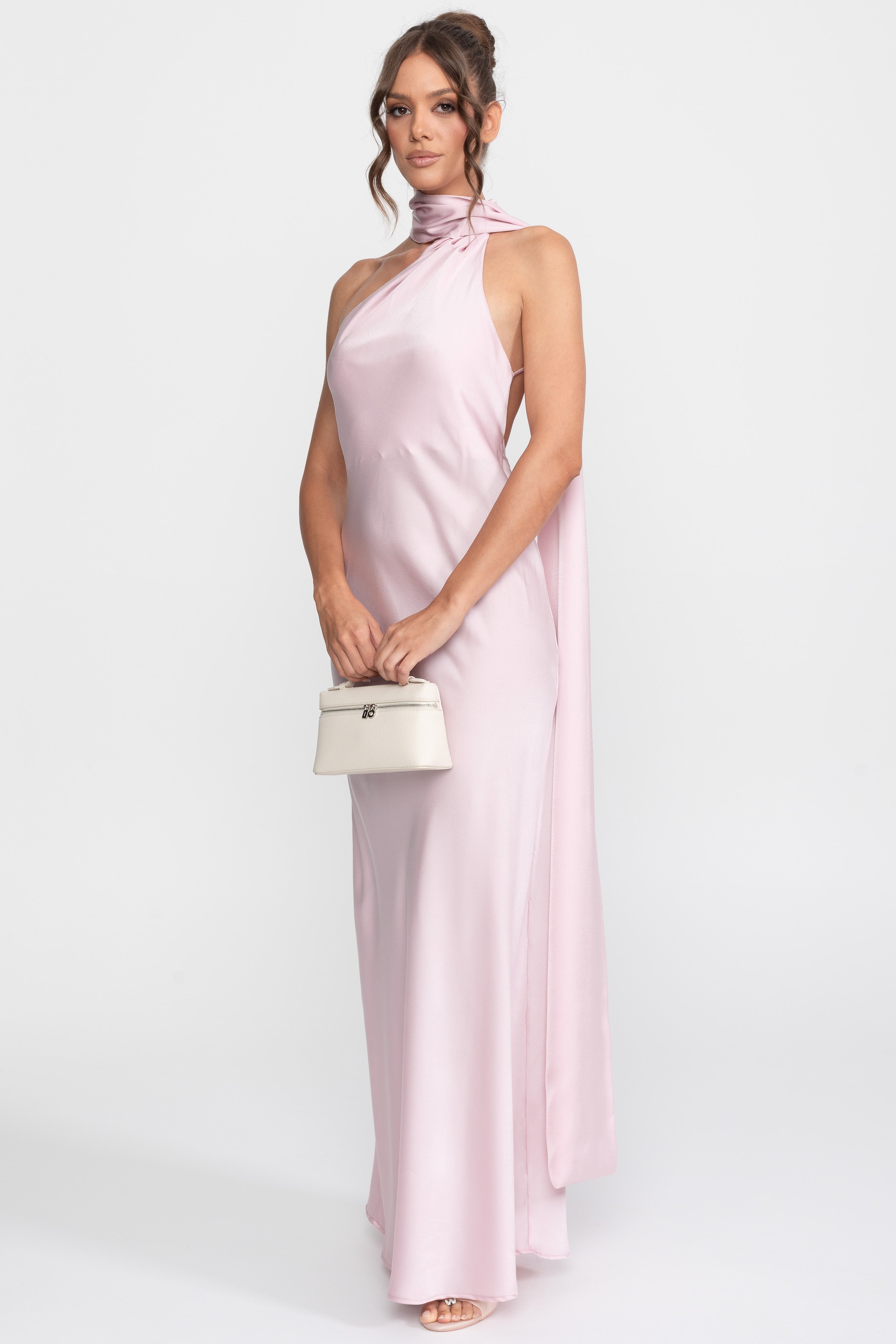 Robe slip en satin à col halter twist avec encolure asymétrique - Rose 
