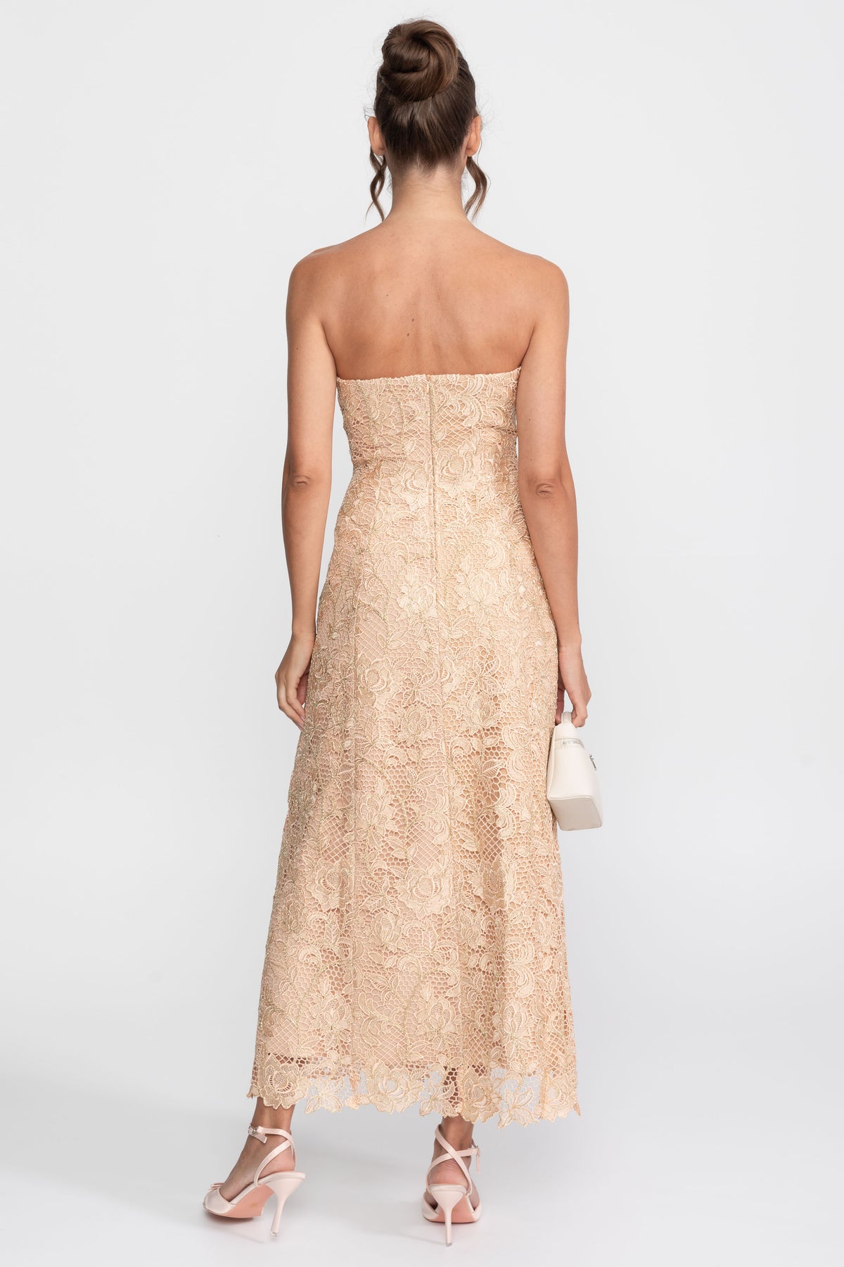 Robe de bal en dentelle florale sans bretelles avec jupe ample en A - Or 