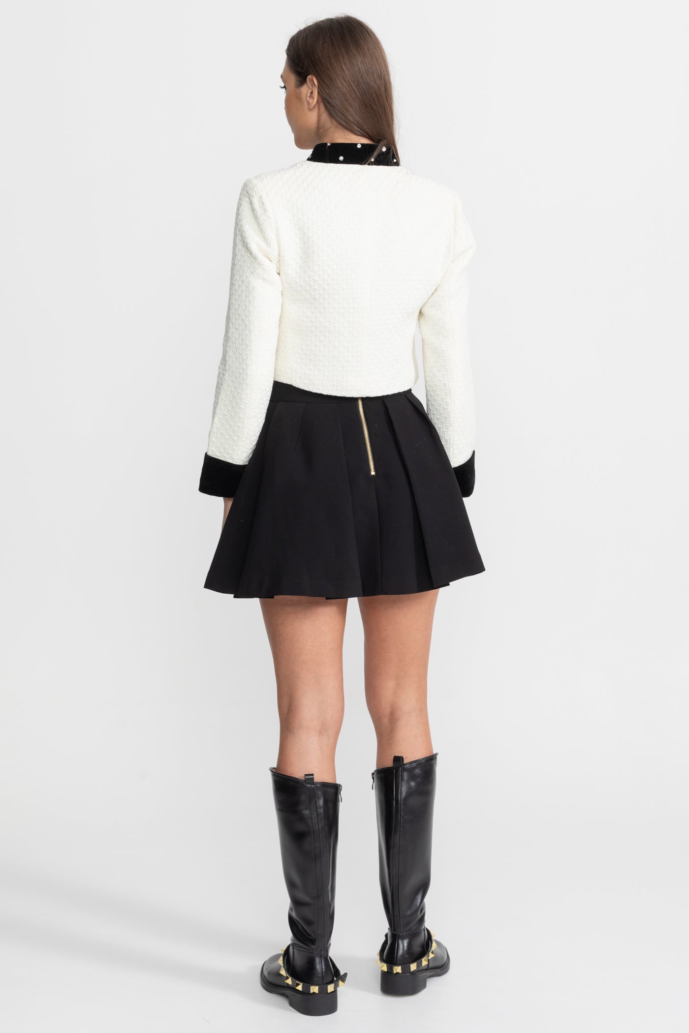 Embellished Textured Cropped Blazer with Crystal Floral Appliqué – White