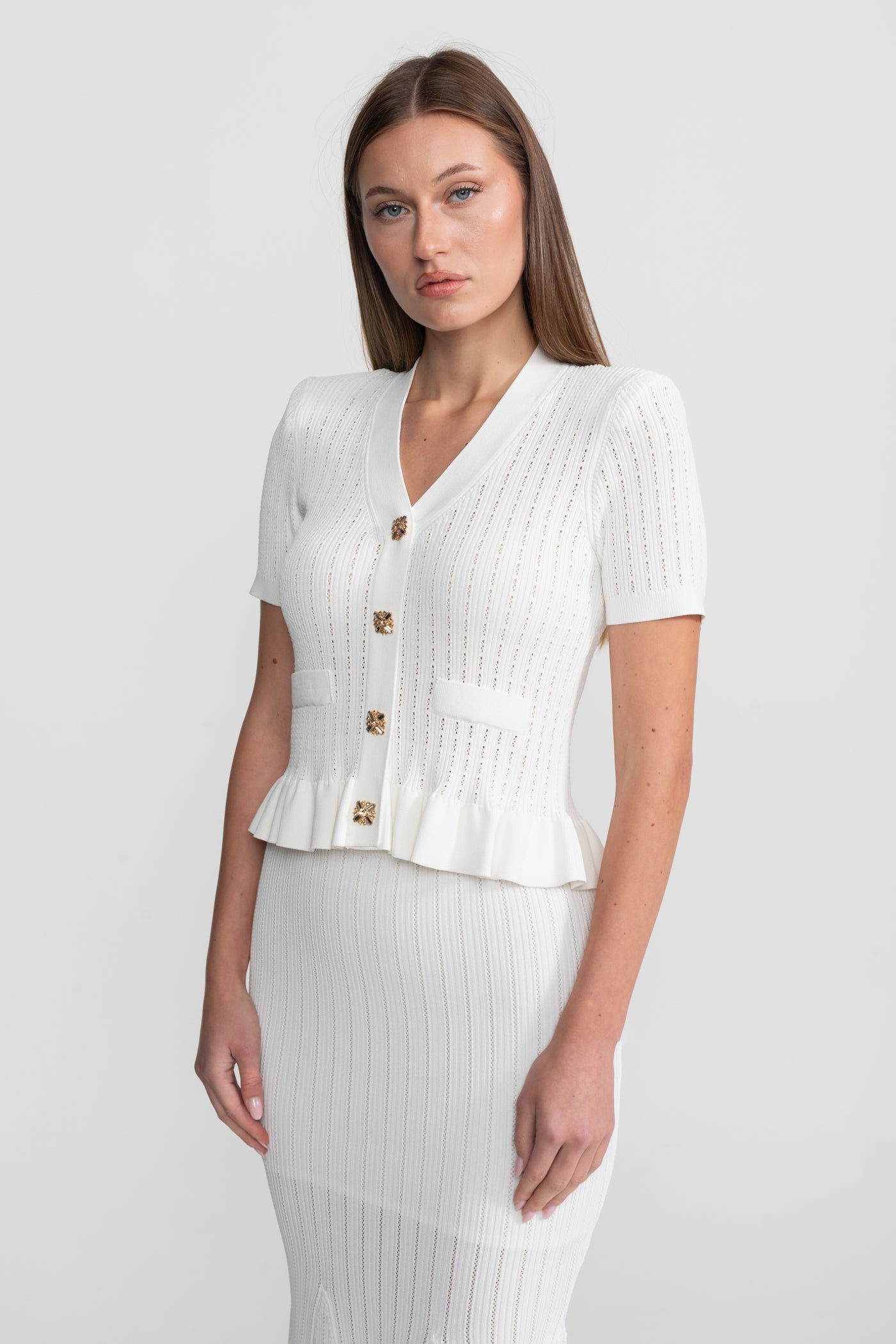Co-ord midi en maille avec taille péplum et boutons dorés – Blanc 