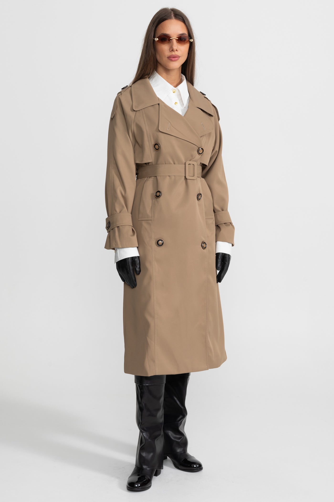 Trench-coat mi-long croisé à double boutonnage avec taille ceinturée – Kaki 