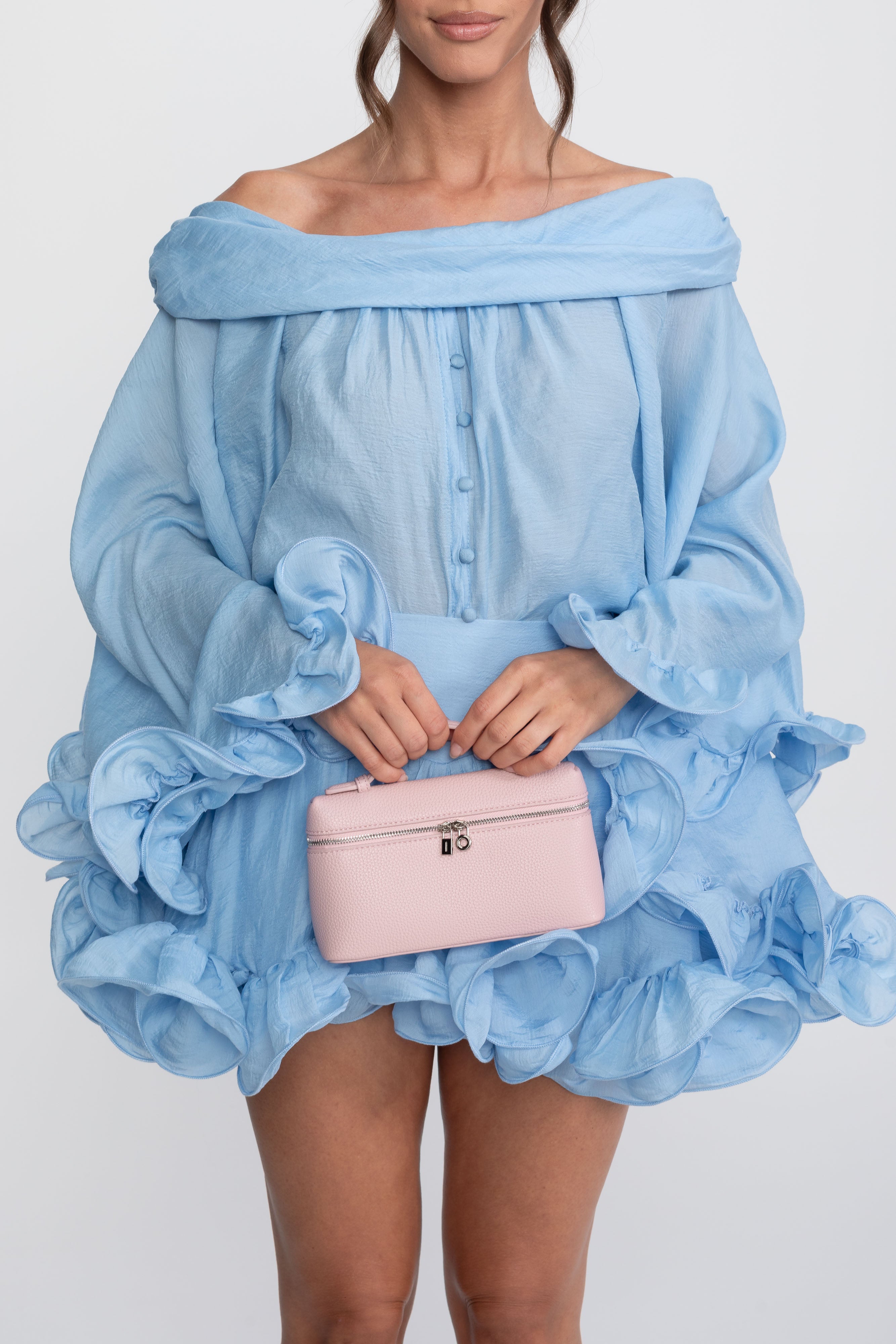 Mini-robe à épaules dénudées avec ourlet à volants et manches longues - Light Blue 