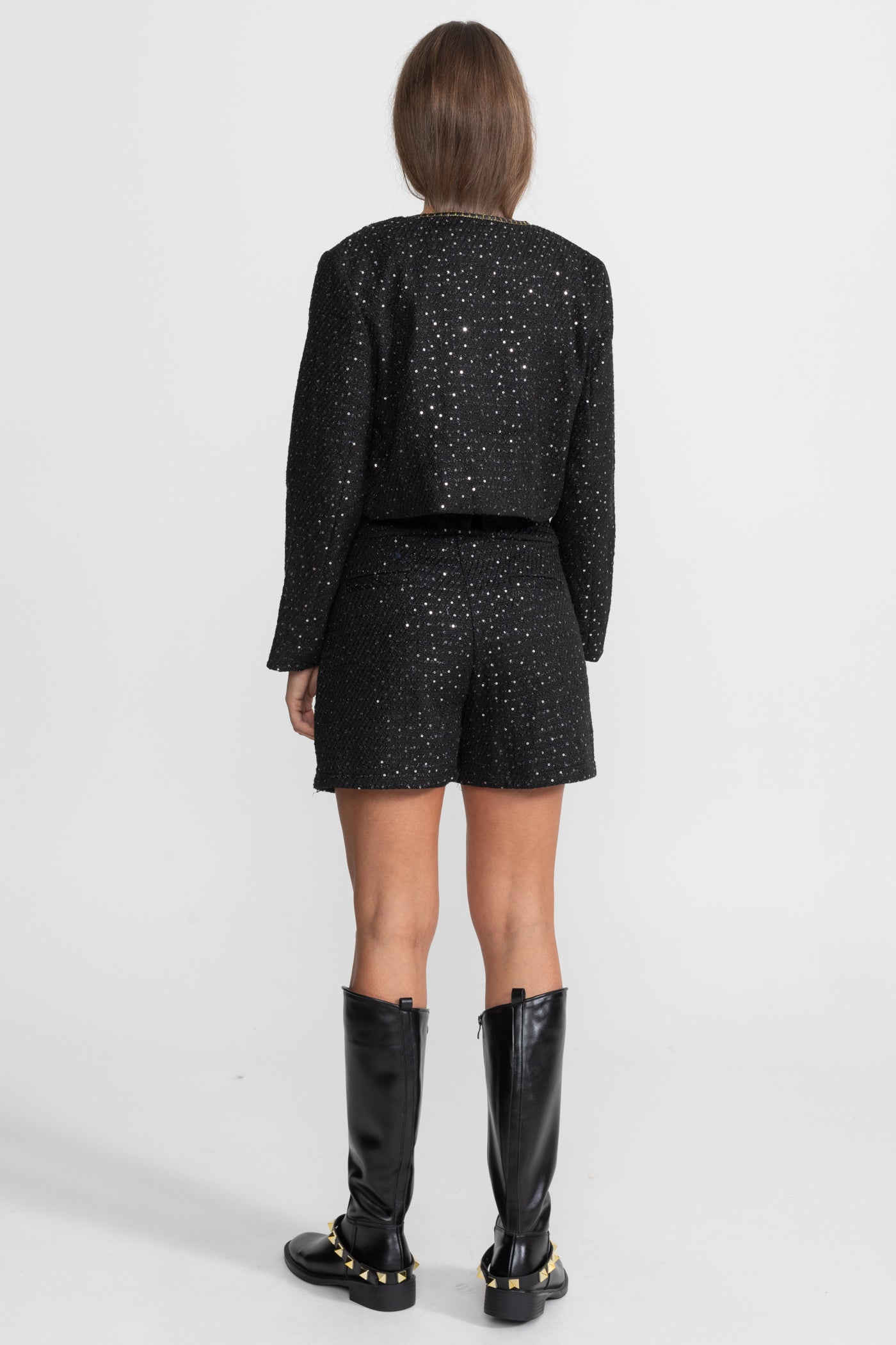 Ensemble Coordonné 3 Pièces Orné avec Veste Courte, Top à Bordure en Dentelle et Short Taille Haute – Noir 