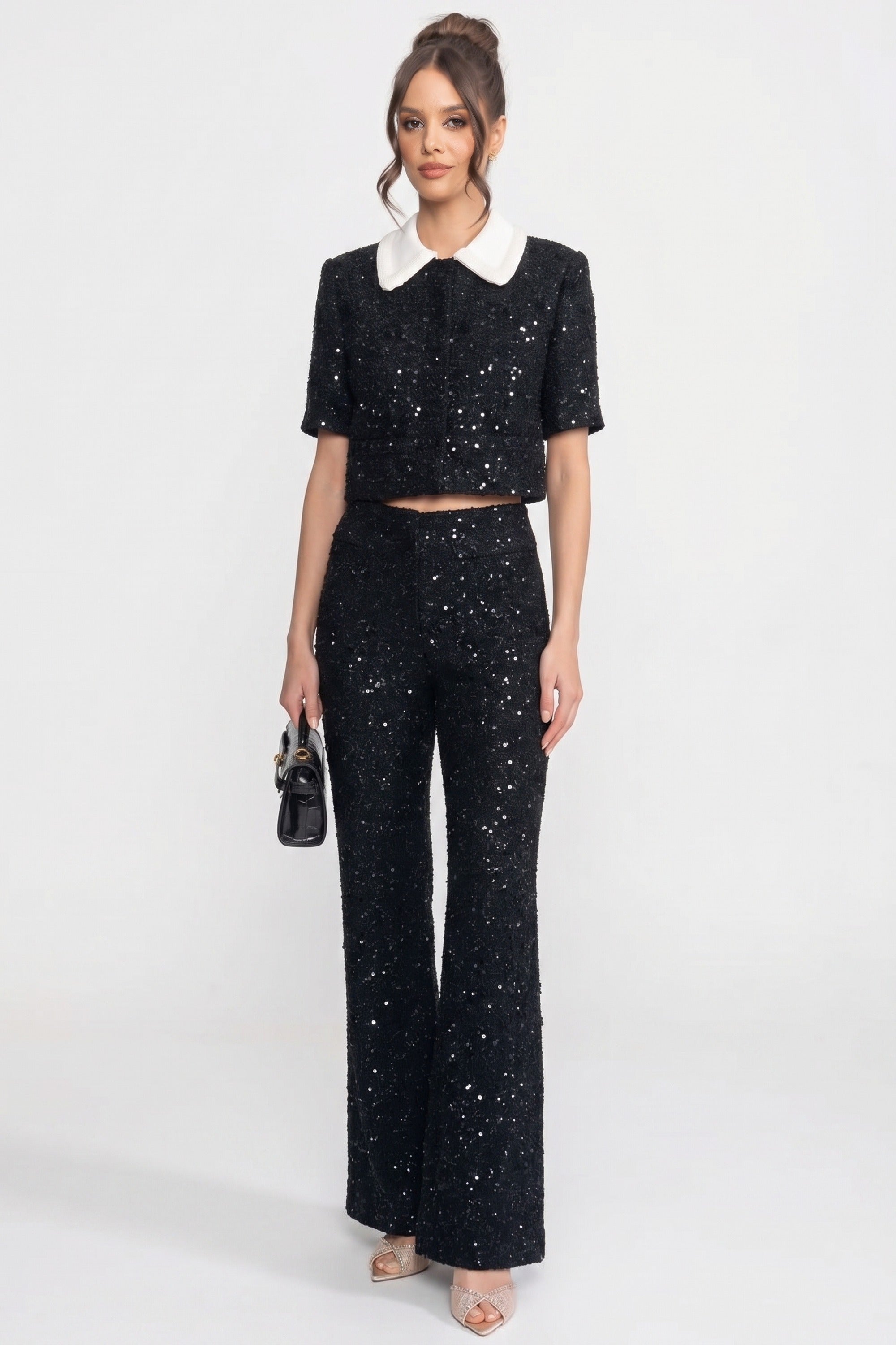 Veste courte en tweed à manches courtes avec col contrasté et détail de sequins - Noir 