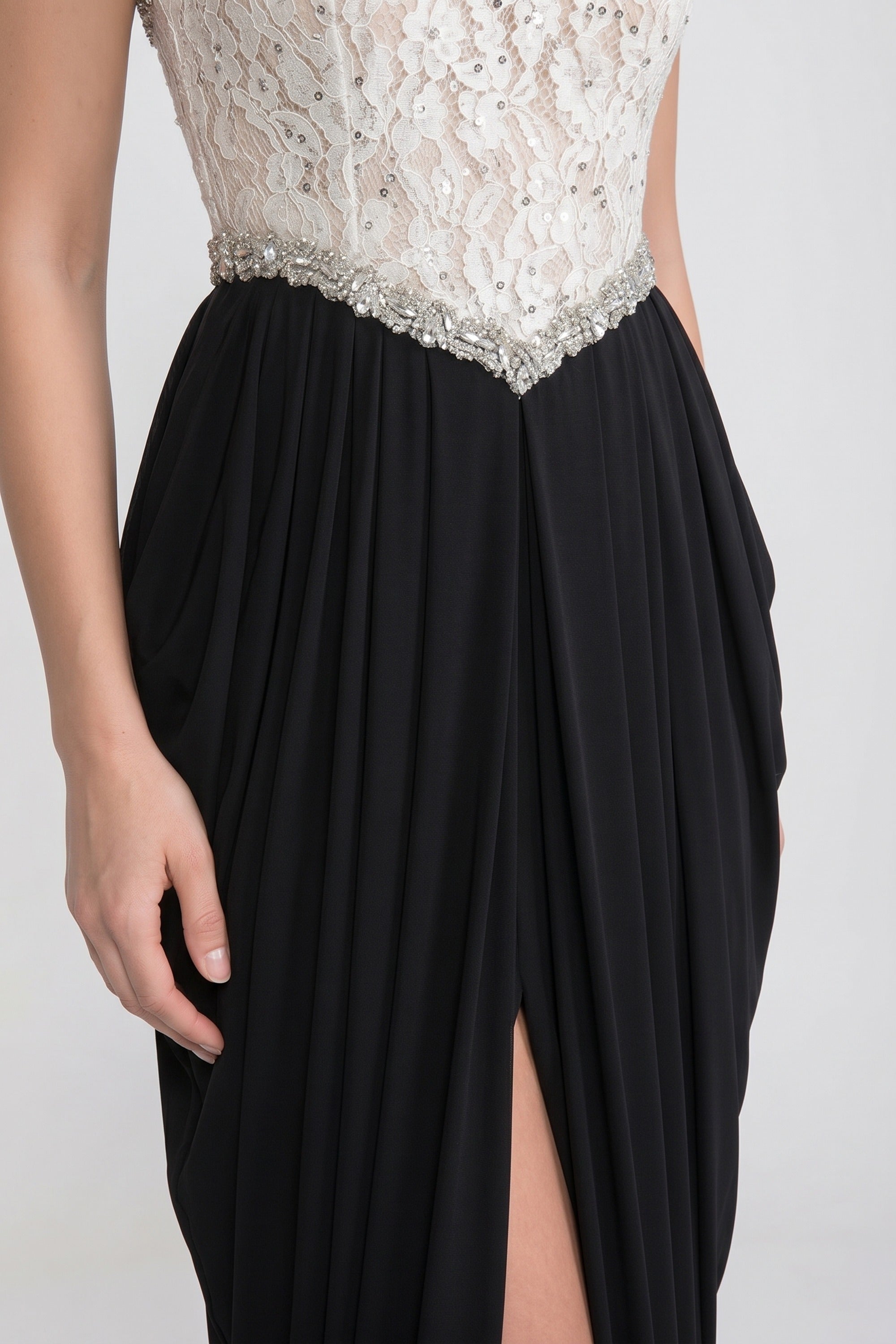 Robe bustier avec corset à fleurs en 3D et jupe noire drapée - Blanc+Noir 
