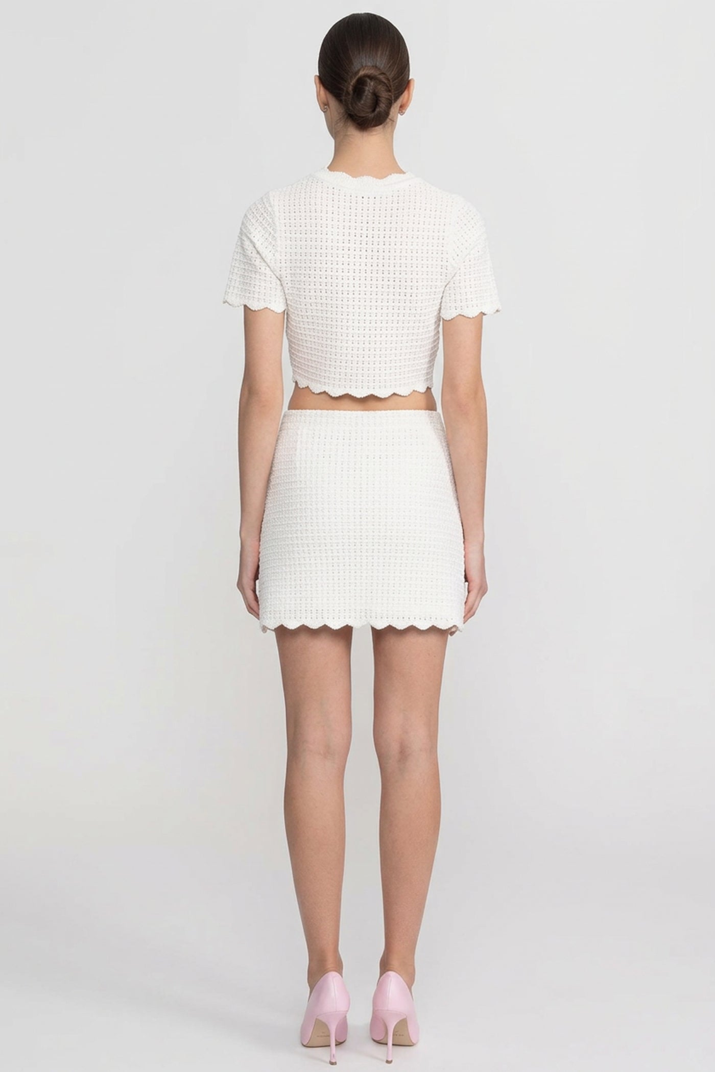 Cropped Co-Ord Set With Scalloped Edges - White