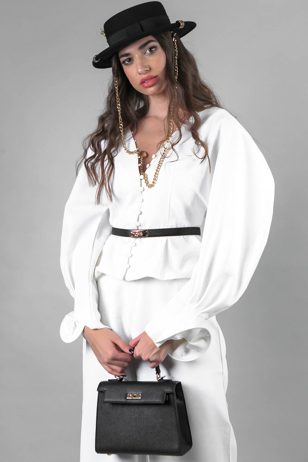 Ceinture fine avec détails dorés - Noir 